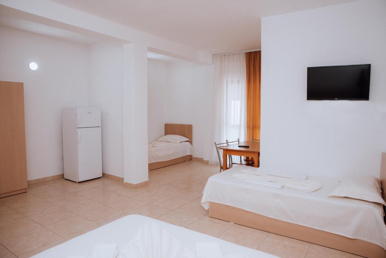 Hotel Perdja Velipojë 外观 照片